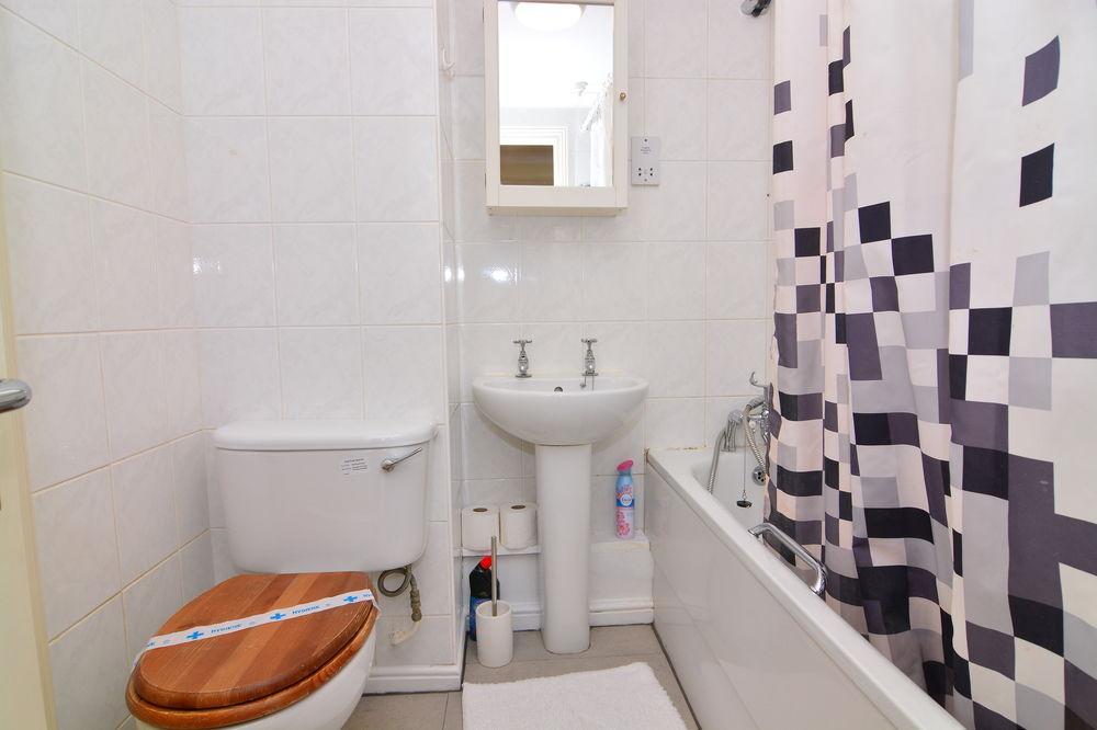 Apartment Wharf - Meridian Place Баркинг Экстерьер фото